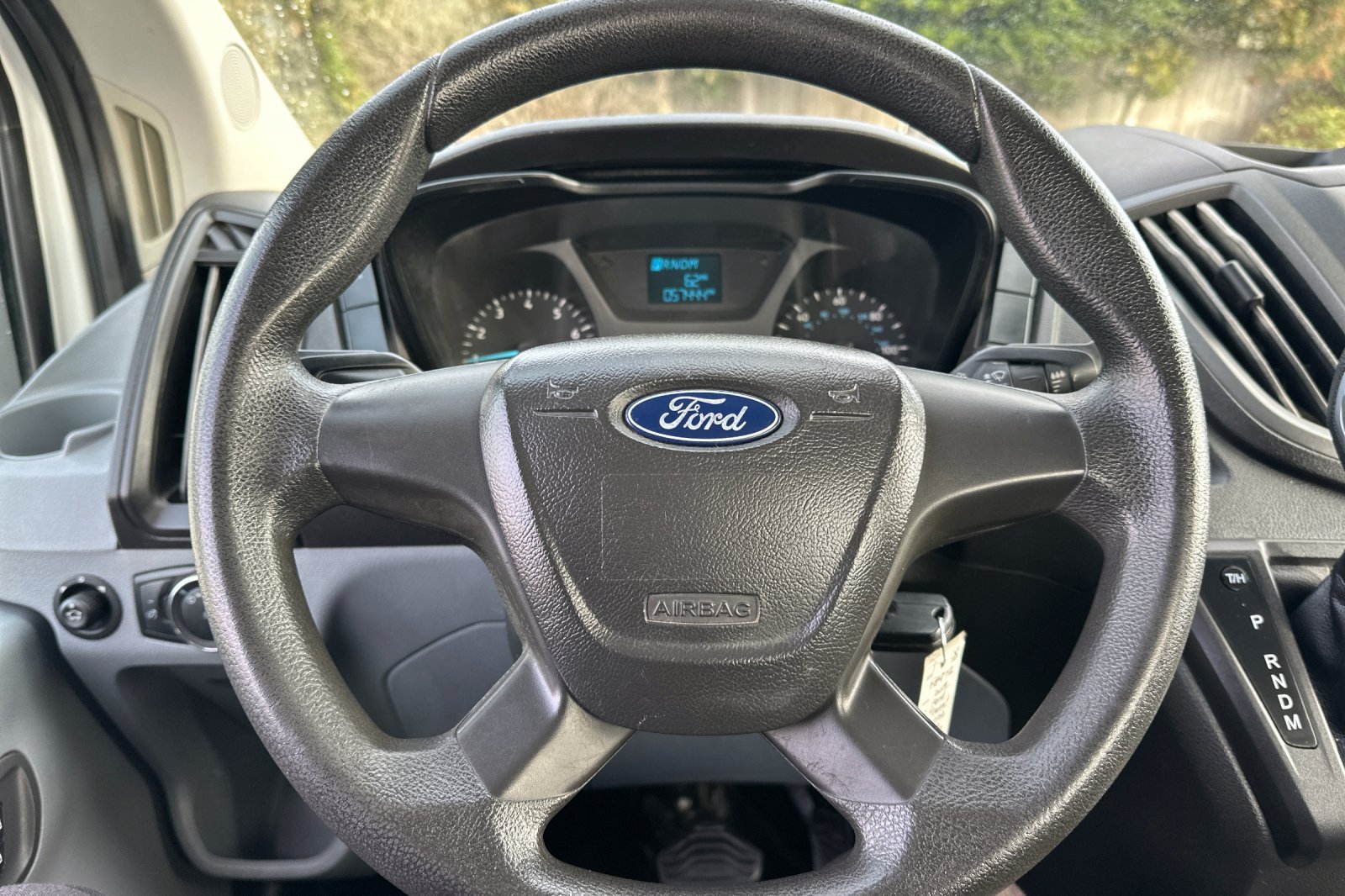 Used 2019 Ford Transit 250 138 RWD image 19