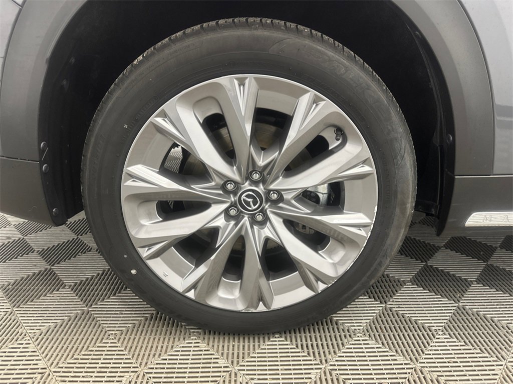 Used 2024 MAZDA CX-90 3.3 Turbo w/ Premium Package image 18