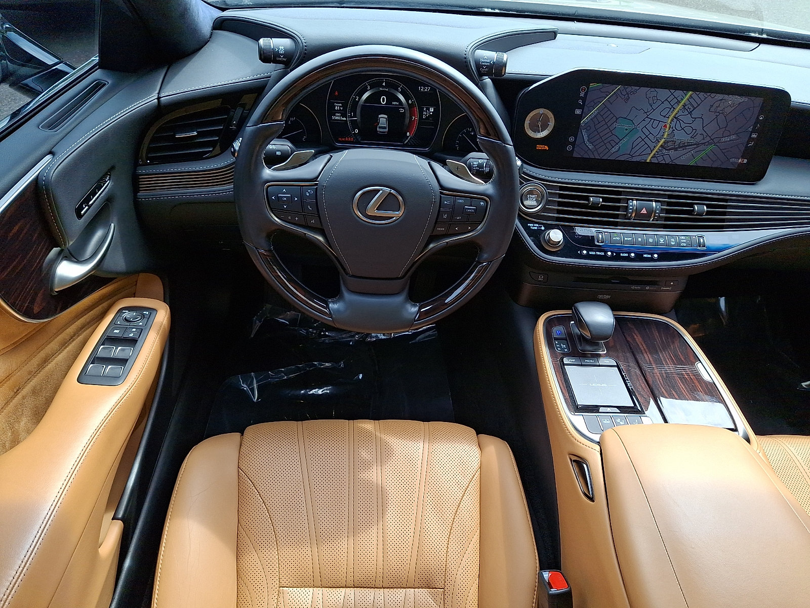 Used 2021 Lexus LS 500 AWD w/ Interior Upgrade Package image 11