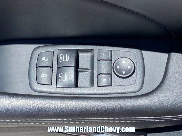 Used 2018 Dodge Challenger R/T Scat Pack RWD image 14