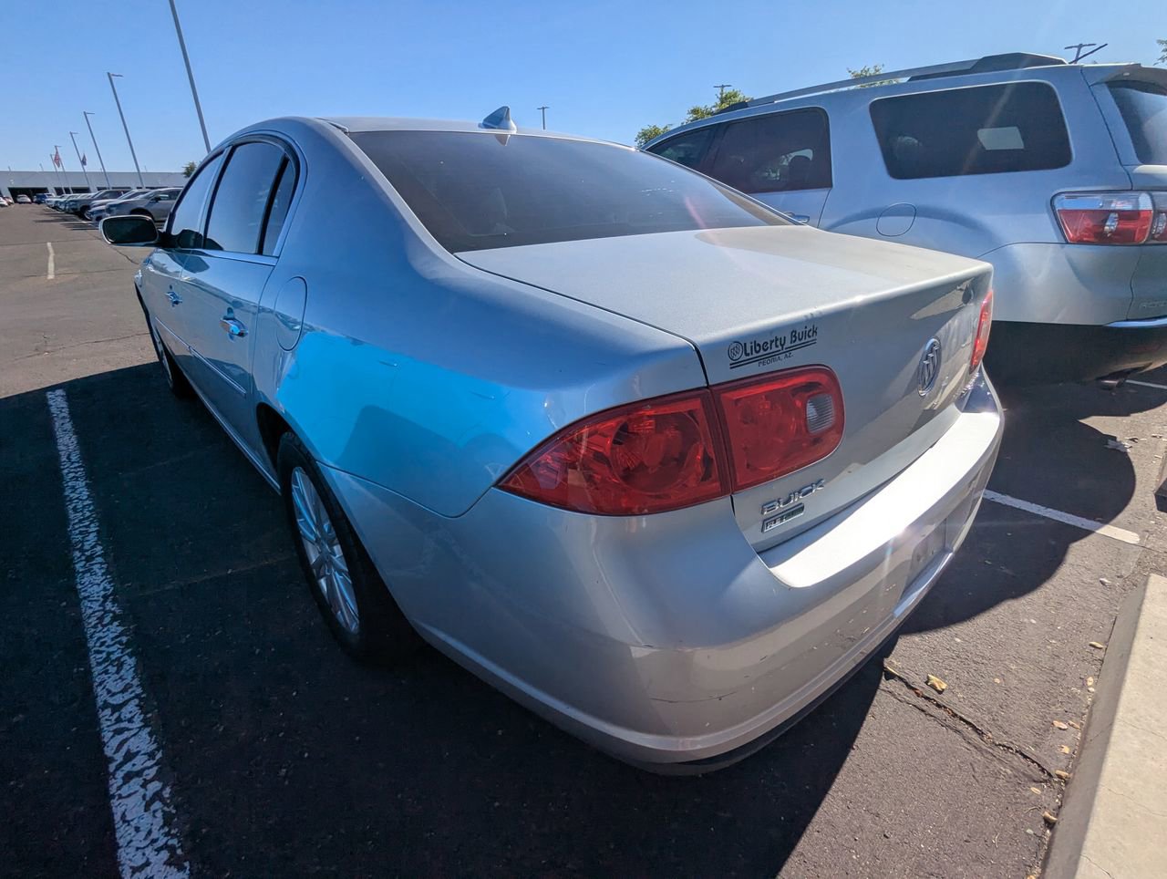 Used 2011 Buick Lucerne CX FWD image 7
