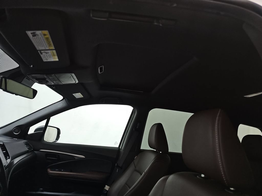 Used 2025 Honda Passport EX-L image 8