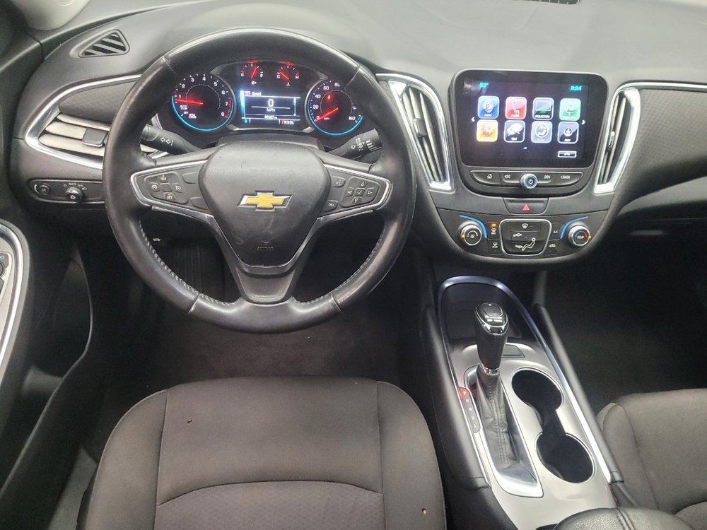 Used 2018 Chevrolet Malibu LT FWD image 22