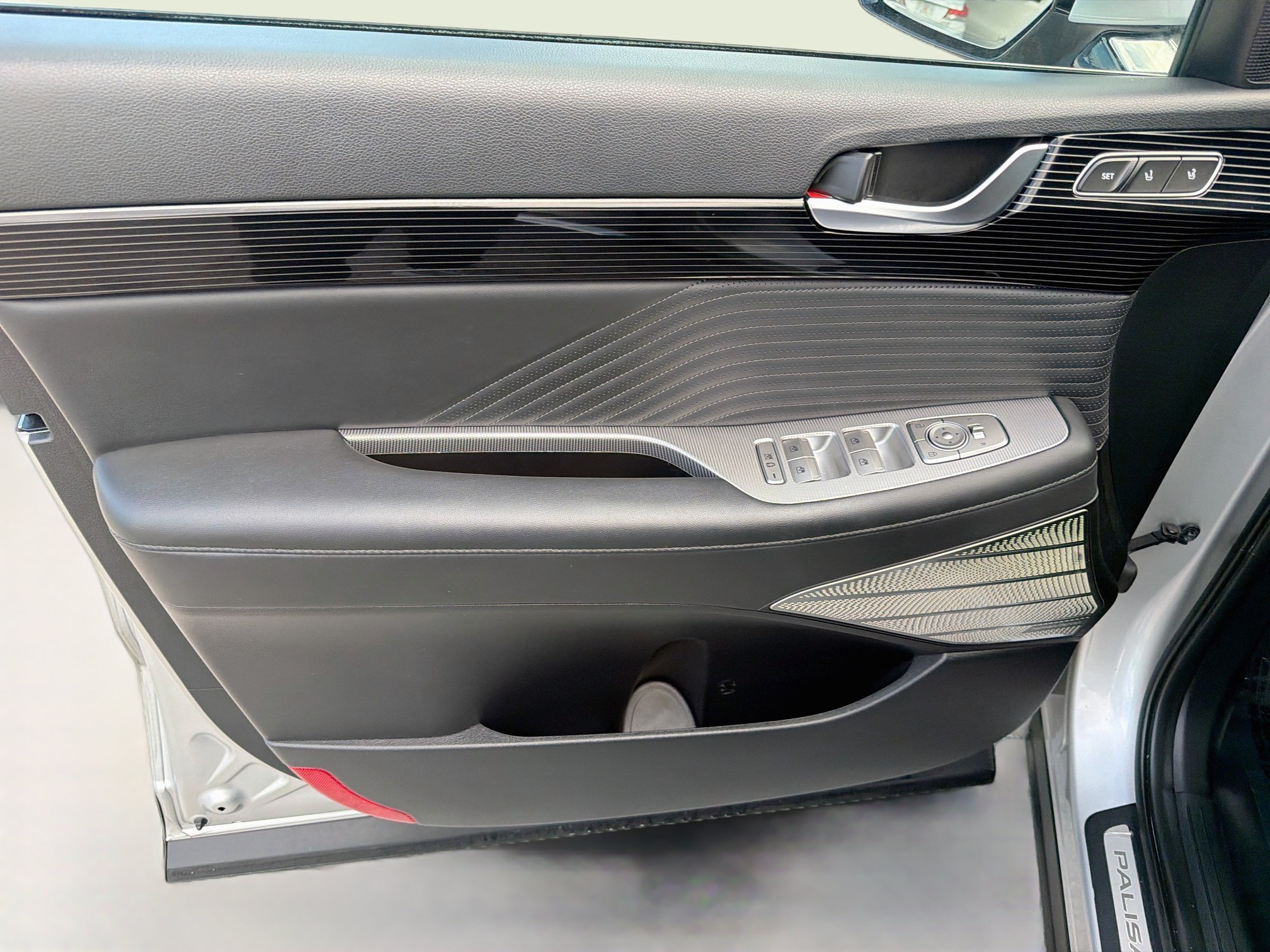Certified 2023 Hyundai Palisade Calligraphy FWD image 17