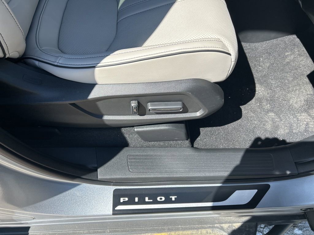 New 2026 Honda Pilot Elite image 39