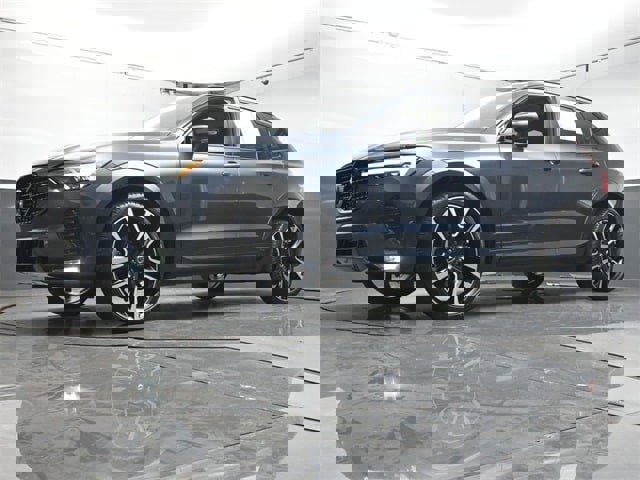 Certified 2023 Volvo XC60 B5 Ultimate image 36