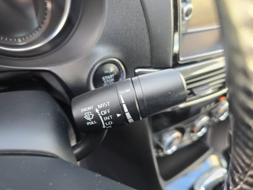 Used 2015 MAZDA MAZDA6 Sport image 25