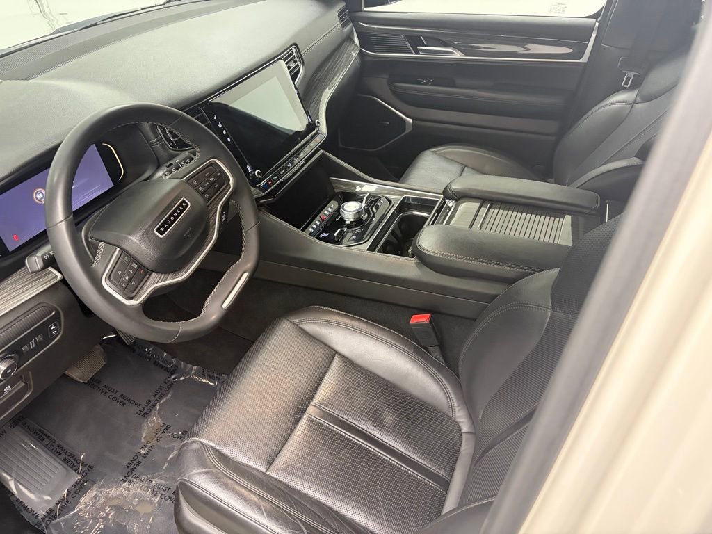 Used 2022 Jeep Wagoneer Series III image 14