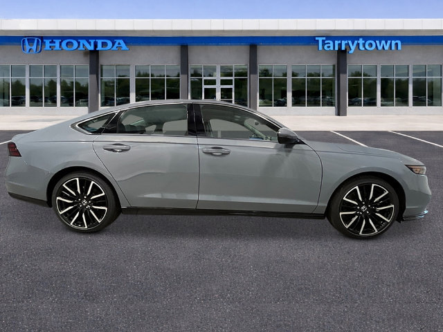 New 2026 Honda Accord Touring image 8