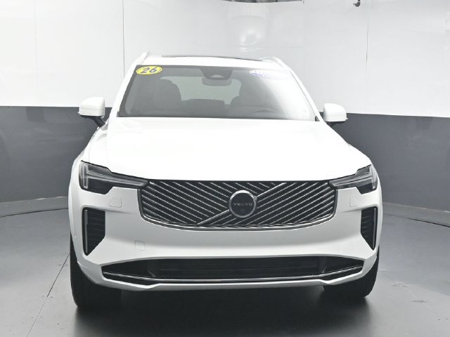 Used 2026 Volvo XC90 T8 Plus w/ Protection Package Premier AWD/4WD image 3