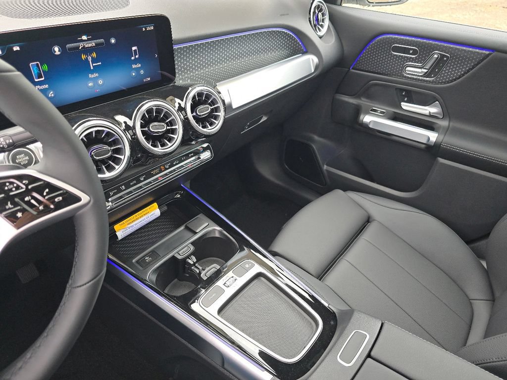 New 2026 Mercedes-Benz GLB 250 4MATIC image 28