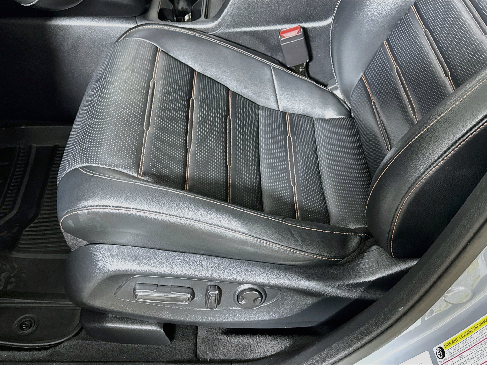 Used 2023 Honda CR-V Sport Touring image 23