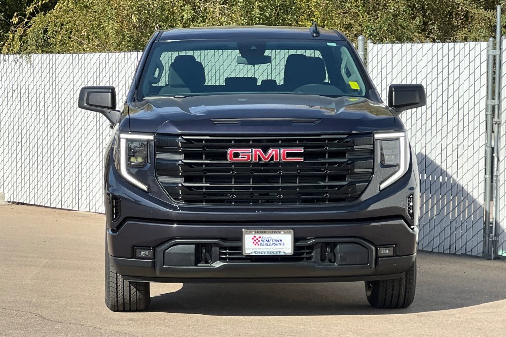 New 2026 GMC Sierra 1500 Elevation image 6