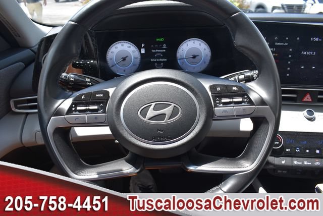 Used 2024 Hyundai Elantra Limited FWD image 29