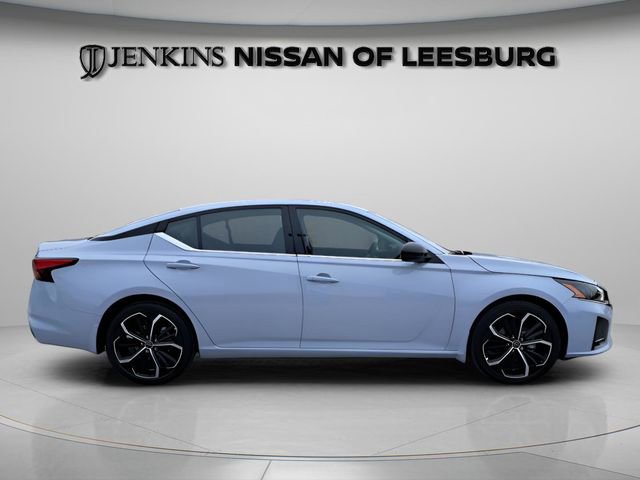 New 2025 Nissan Altima 2.5 SR w/ SR Premium Package image 2