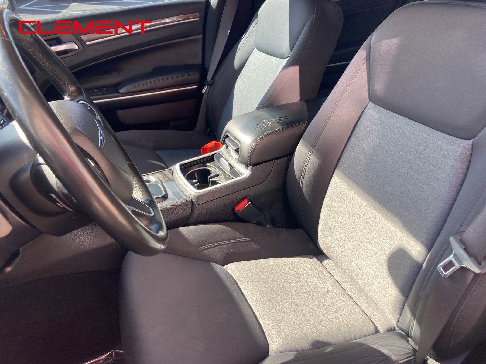 Used 2021 Chrysler 300 Touring image 19