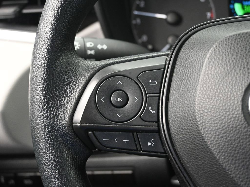Used 2024 Toyota Corolla LE image 14
