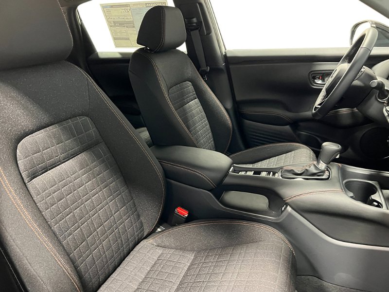 New 2025 Honda HR-V Sport image 30
