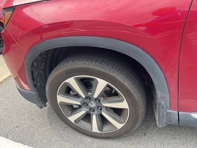 Certified 2024 Honda Pilot Touring image 15