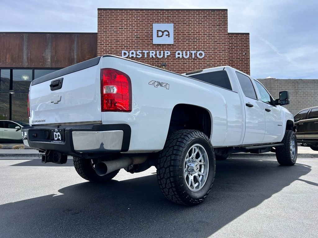 Used 2014 Chevrolet Silverado 2500 LT AWD/4WD image 6