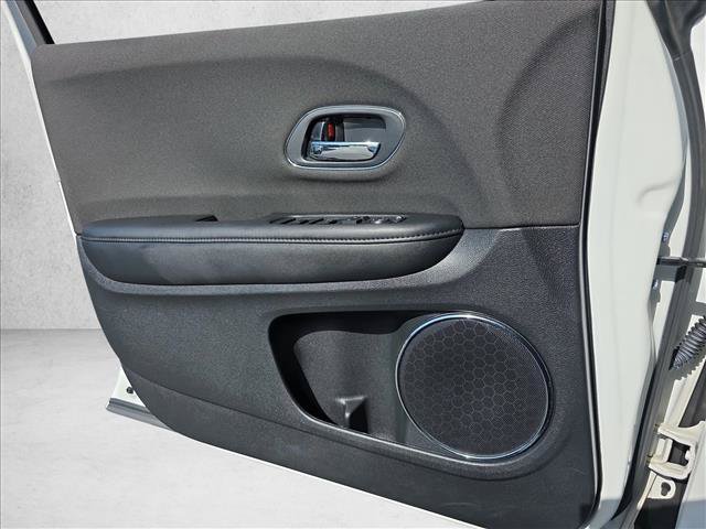 Used 2019 Honda HR-V EX image 25