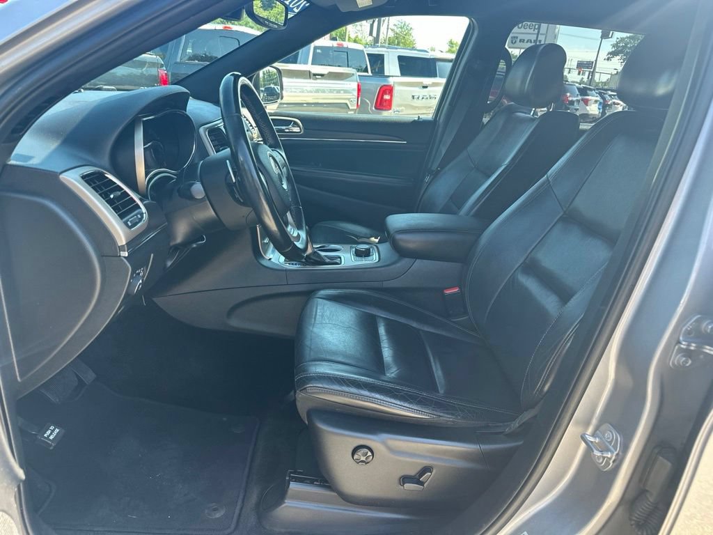 Used 2017 Jeep Grand Cherokee Limited AWD/4WD image 13