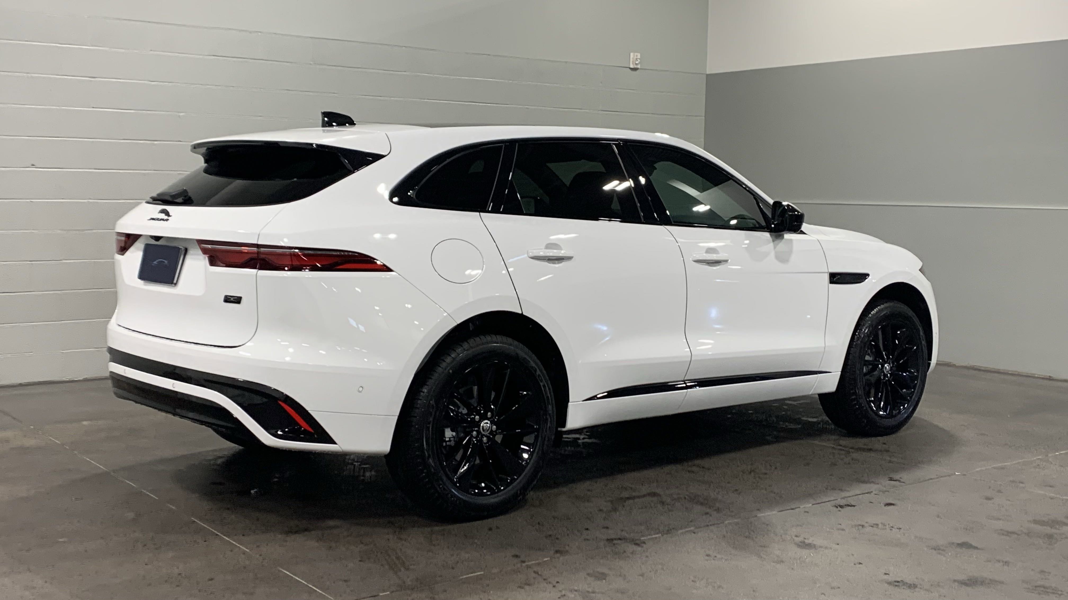 New 2026 Jaguar F-PACE R-Dynamic S AWD/4WD image 2