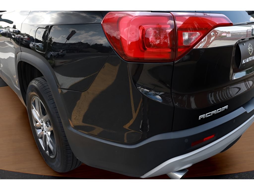 Used 2017 GMC Acadia SLT AWD/4WD image 12