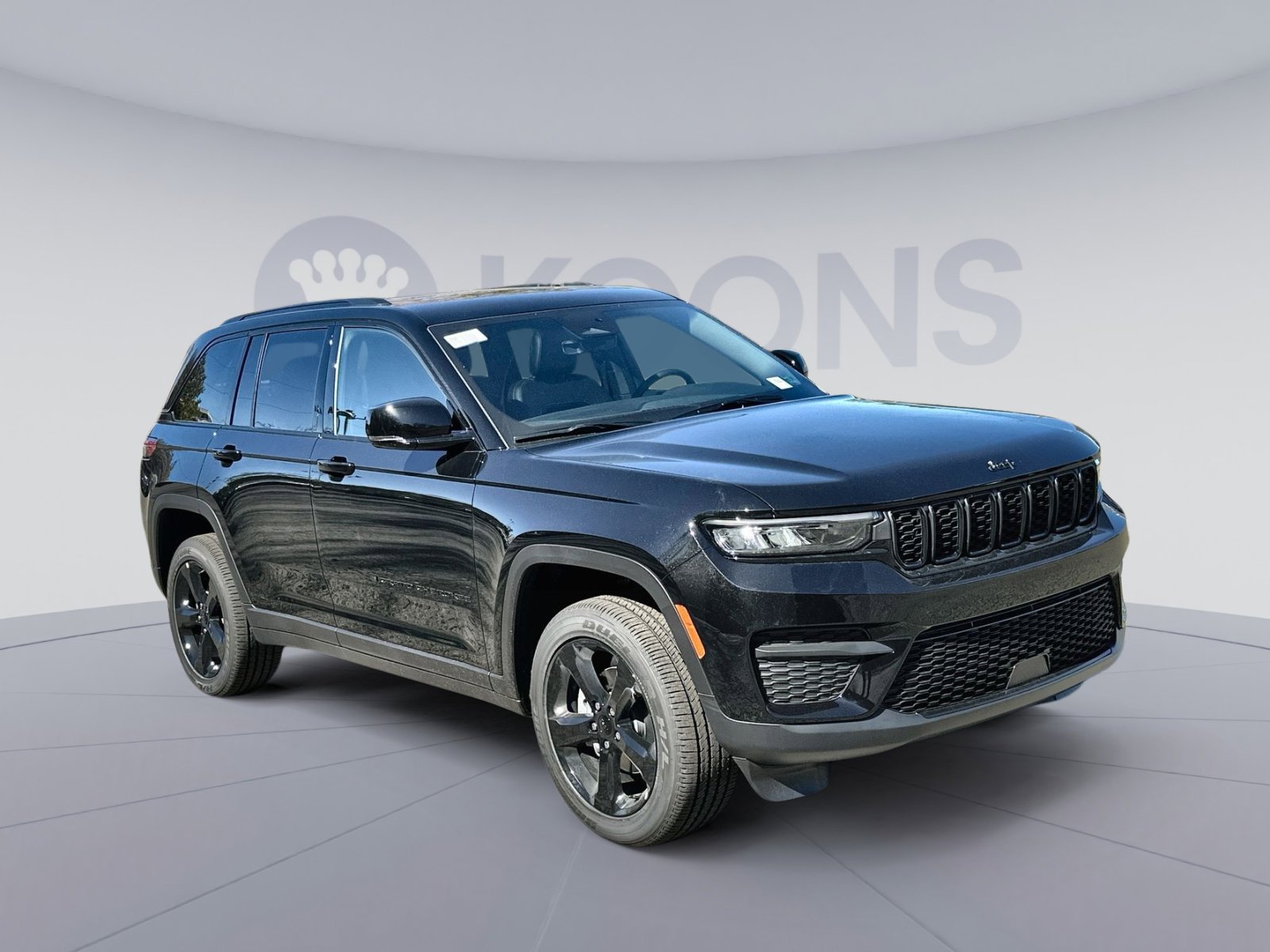 New 2025 Jeep Grand Cherokee Laredo image 10