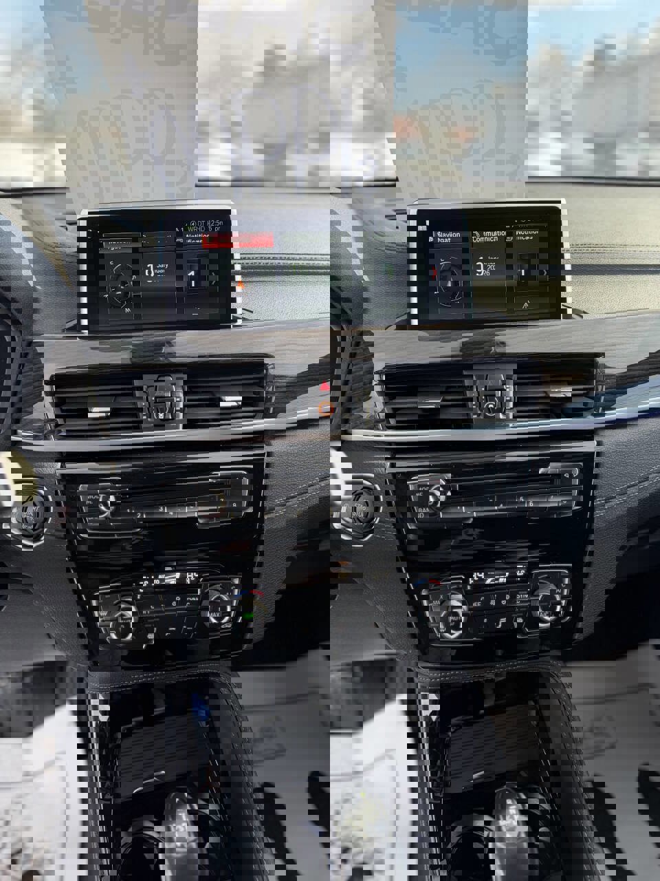 Used 2018 BMW X2 xDrive28i image 11