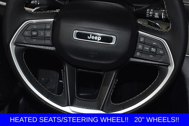 Used 2023 Jeep Grand Cherokee Altitude AWD/4WD image 21