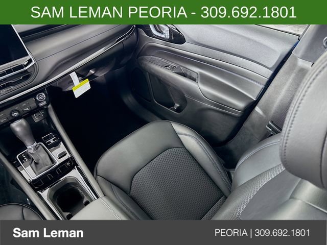 New 2026 Jeep Compass Latitude image 22