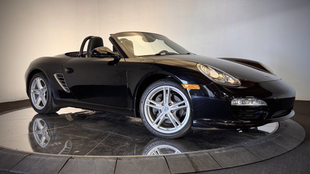 Used 2011 Porsche Boxster RWD image 13
