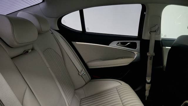 Used 2019 Genesis G70 3.3T Advanced RWD image 39