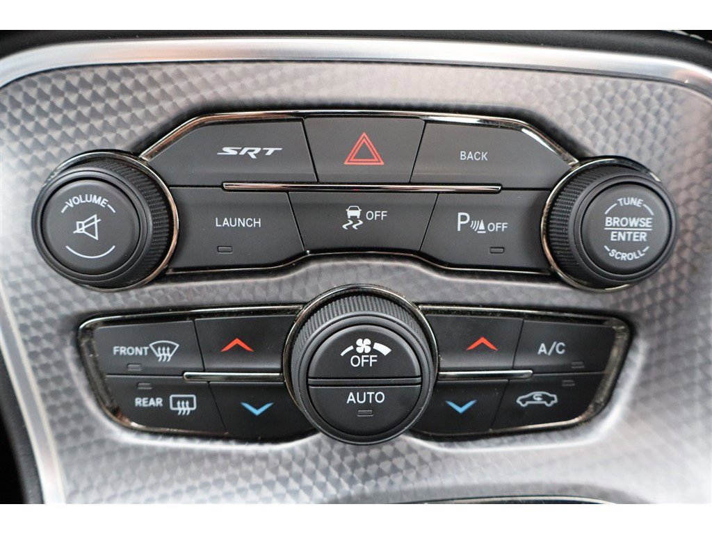 Used 2016 Dodge Challenger SRT Hellcat image 32