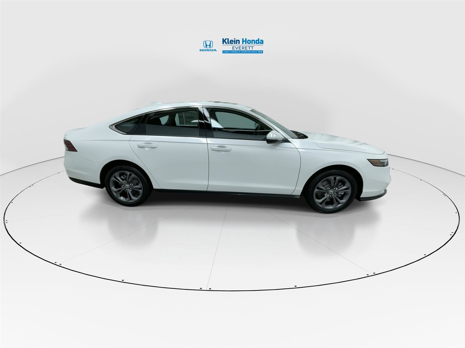 New 2025 Honda Accord EX-L image 3