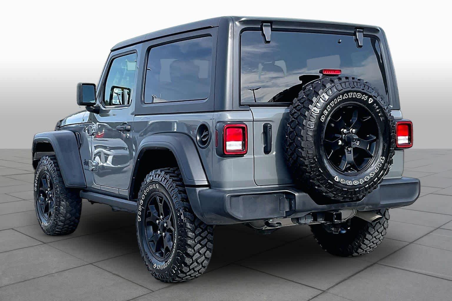 Used 2022 Jeep Wrangler Sport AWD/4WD image 11