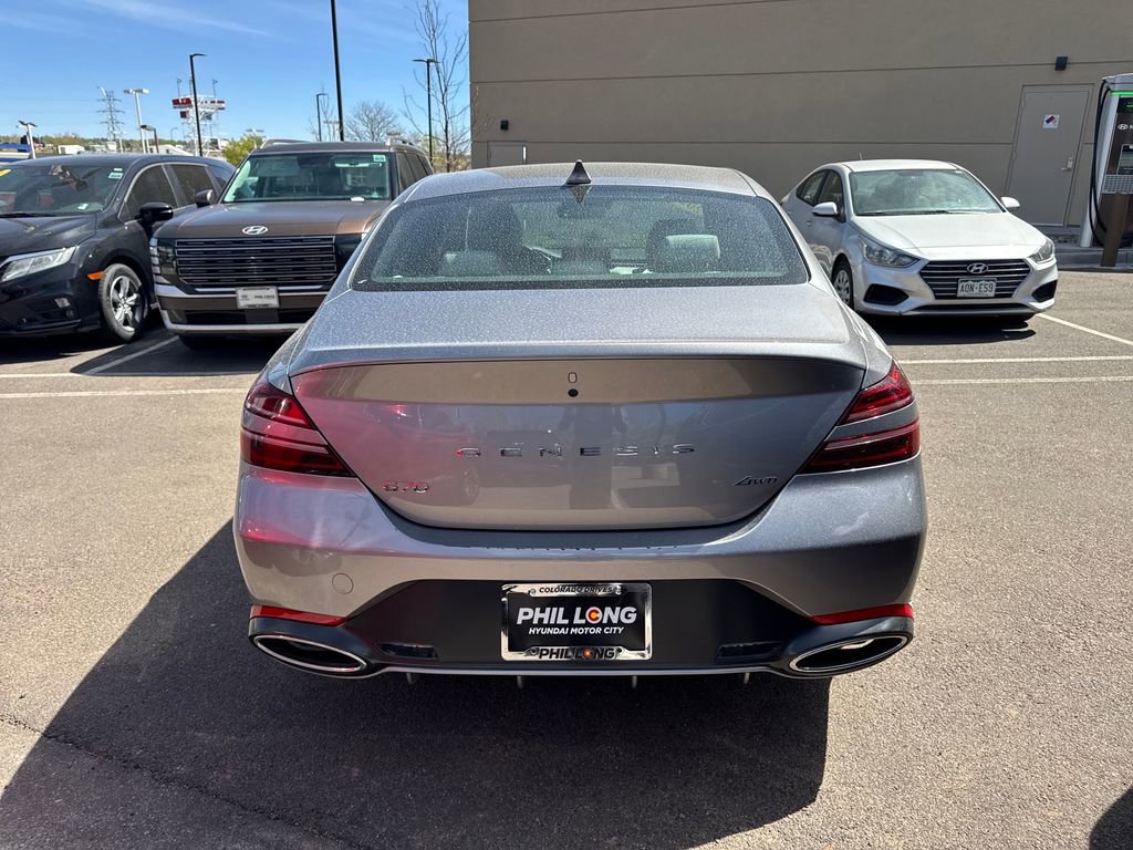 Used 2024 Genesis G70 2.5T image 7