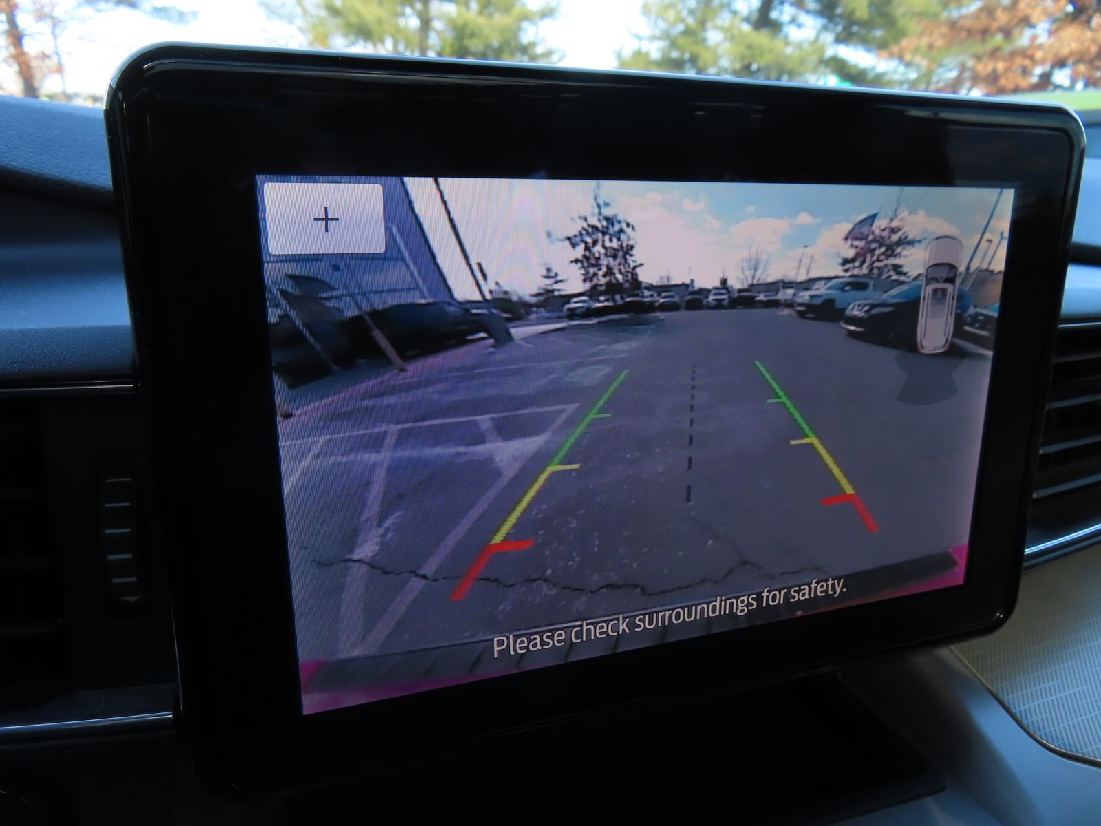 Certified 2024 Ford Explorer XLT w/ Equipment Group 202A image 22