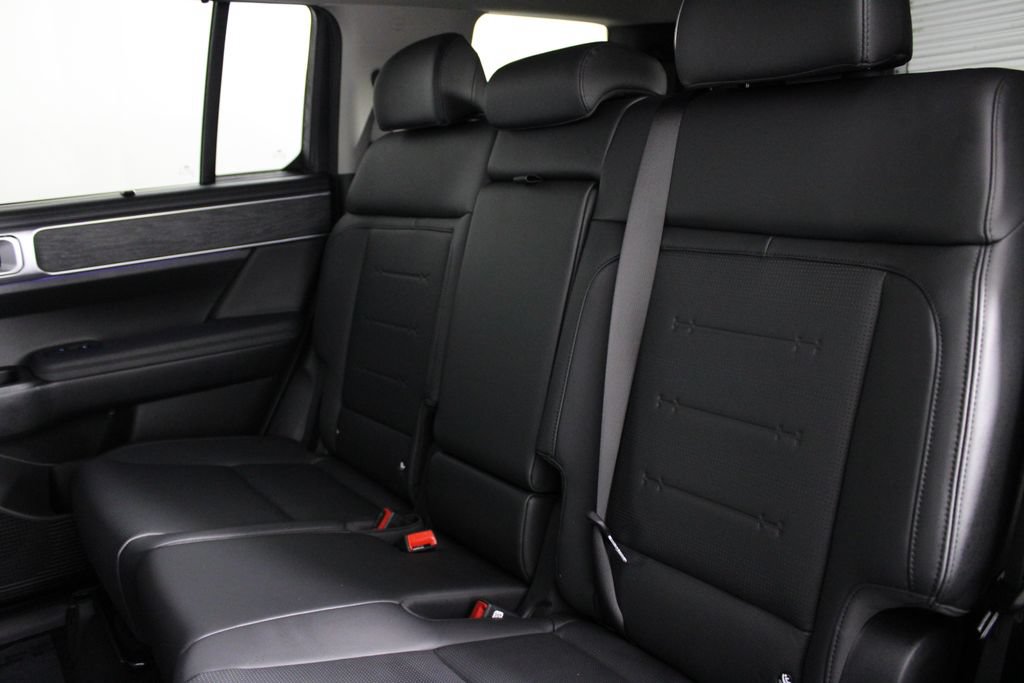 Certified 2026 Hyundai Santa Fe Limited FWD image 21