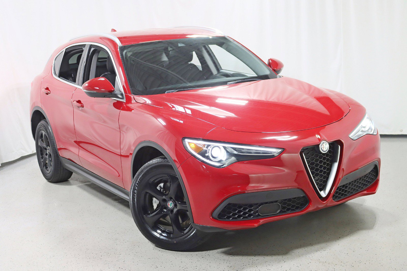 Used 2020 Alfa Romeo Stelvio Sport w/ Cold Weather Package image 6