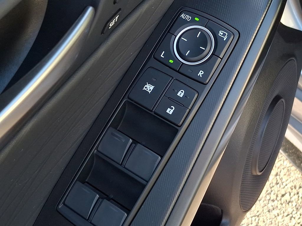 Used 2025 Lexus IS 350 F Sport w/ Navigation Package AWD/4WD image 24