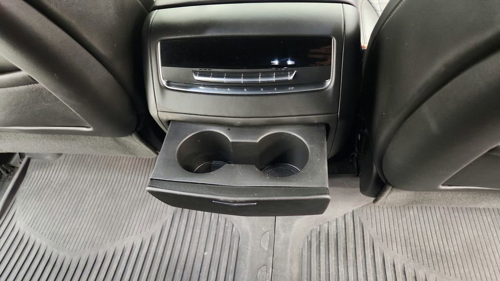 Used 2023 Cadillac Escalade ESV V w/ Heavy-Duty Trailer Package image 53