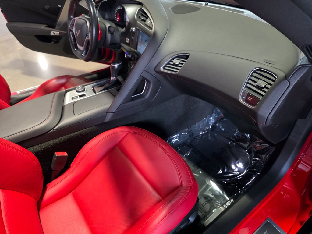 Used 2017 Chevrolet Corvette Z06 w/ Battery Protection Package RWD image 14