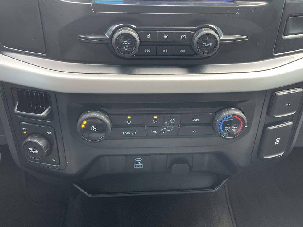 Used 2023 Ford F150 XLT image 26