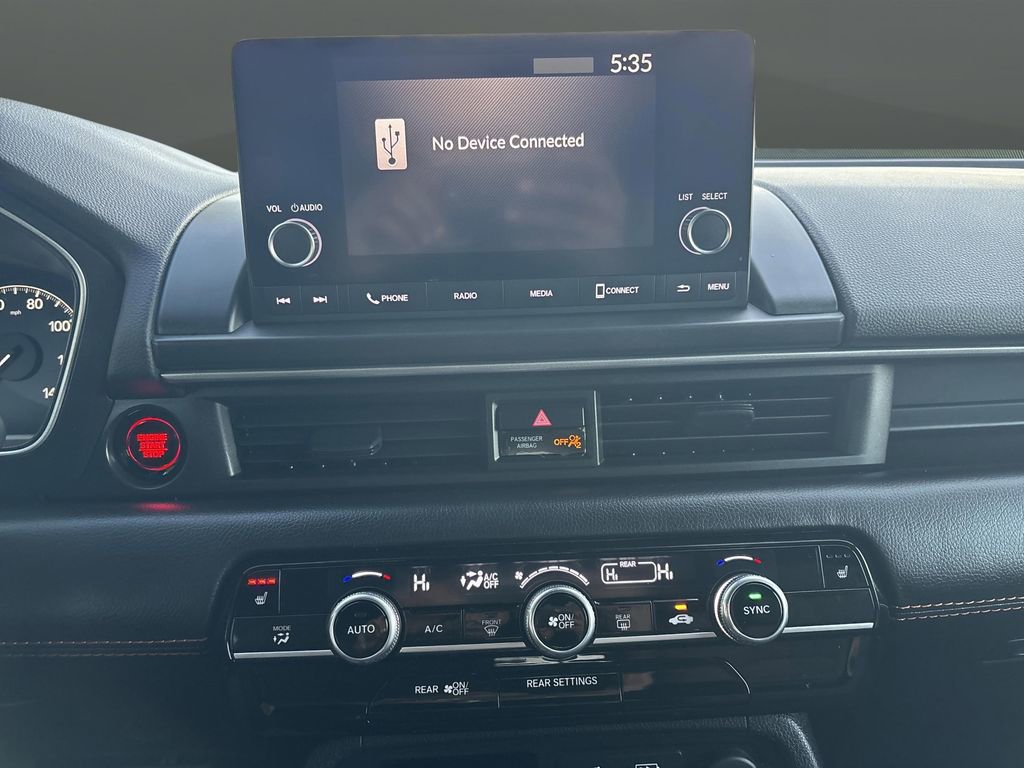 Used 2023 Honda Pilot Sport image 8