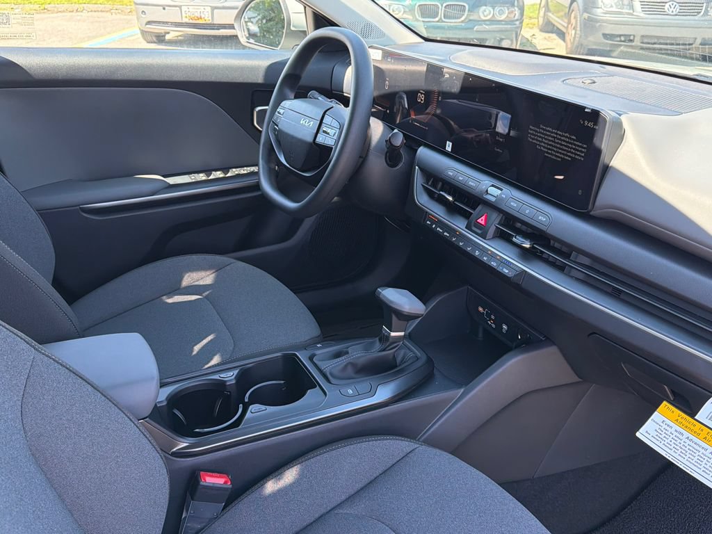 New 2026 Kia K4 FWD image 11