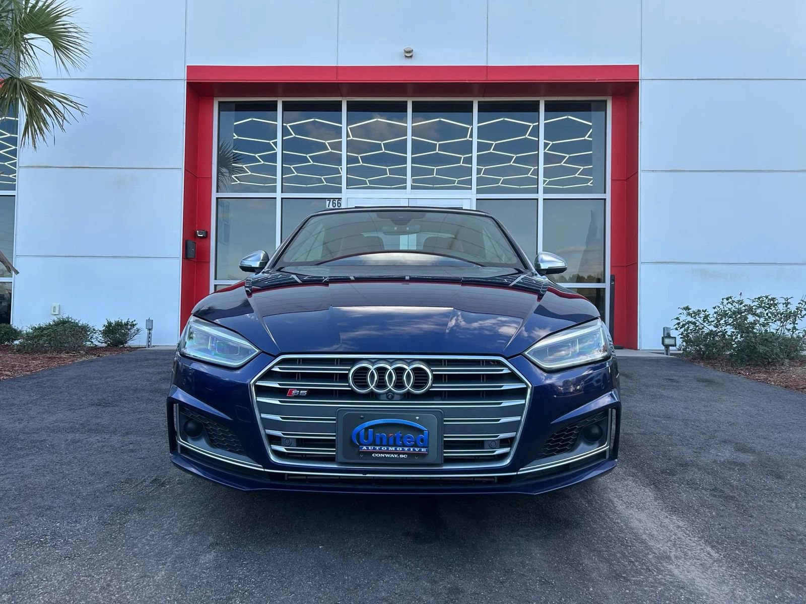 Used 2018 Audi S5 Prestige w/ Driver Assistance Package image 2