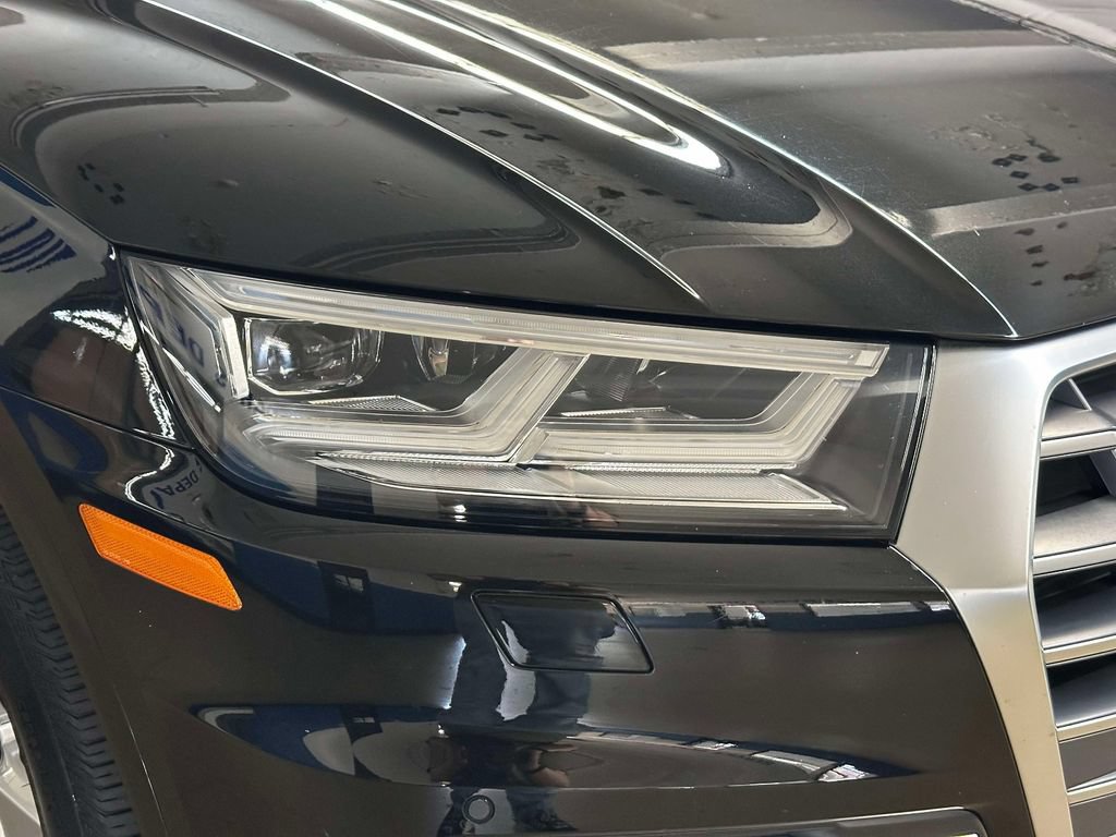 Used 2018 Audi Q5 2.0T Premium Plus AWD/4WD image 11