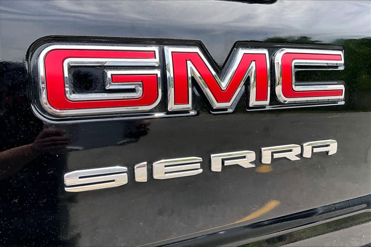 Used 2020 GMC Sierra 2500 SLE w/ SLE Value Package; AWD/4WD image 33